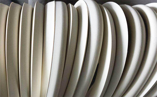 Reinforcing filler in natural rubber products