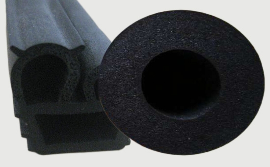 Preparation of rubber foam material from EPDM and SBR