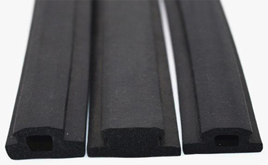 Ethylene propylene reclaimed rubber production sealing strip