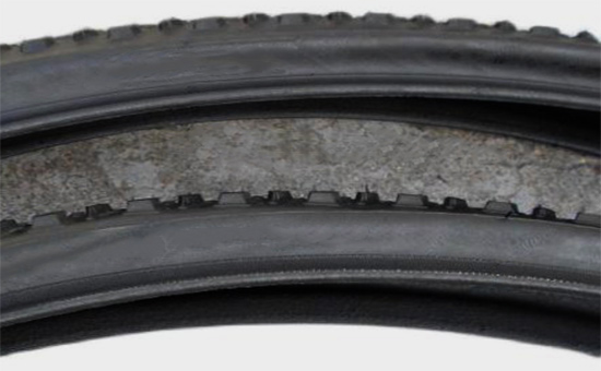 Formula for mixing a small amount of recycled tire rubber with bicycle black tire sidewall rubber