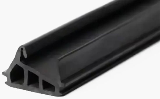 Natural rubber/reclaimed rubber produces vulcanization formulations for general purpose heat-resistant sealants