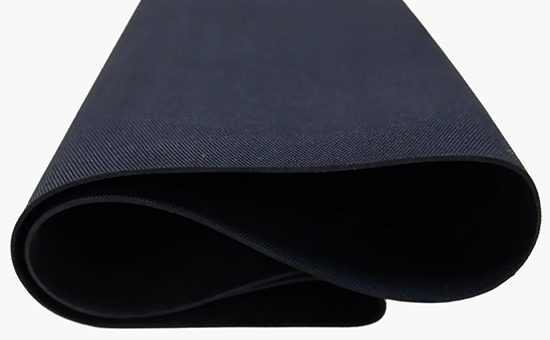 Butyl recycled rubber waterproofing membrane