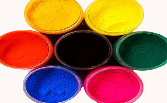 Latex reclaimed rubber produces colorants and characteristics for white/color rubber products