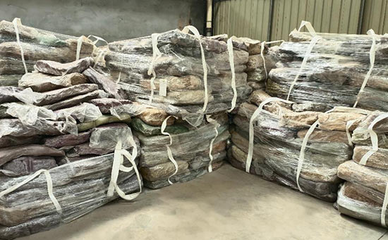 Sub-brand natural rubber