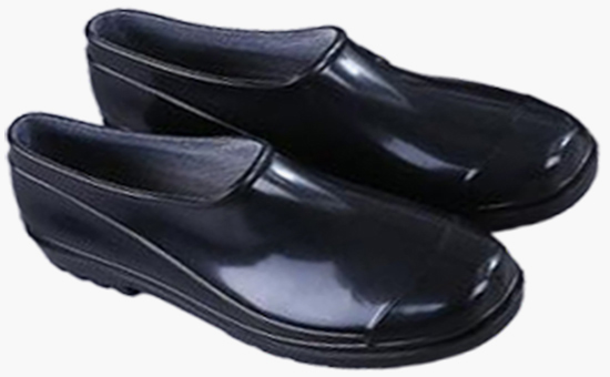The heel of the lightweight rubber boot is completely made of tire reclaimed rubber formula and design points