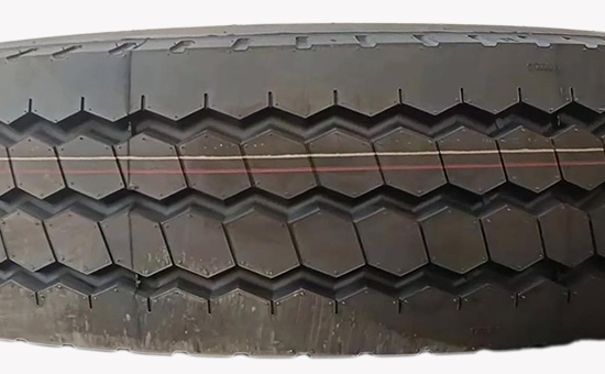 Application tips of fine rubber powder in tire tread rubber