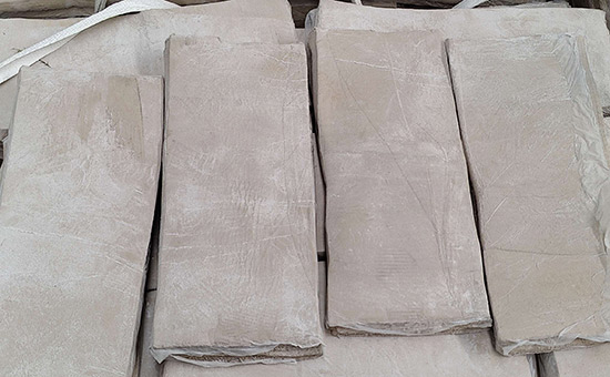 White latex recycled glue