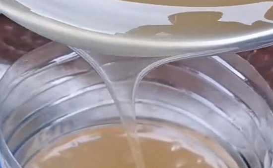 Liquid nitrile rubber