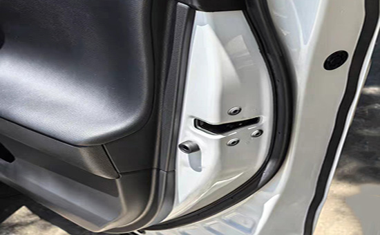 Application of EPDM Recycled Rubber in Automotive Rubber Components