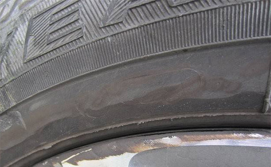 Car tire sidewall rubber
