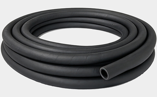 Rubber hoses mixed with latex reclaimed rubber